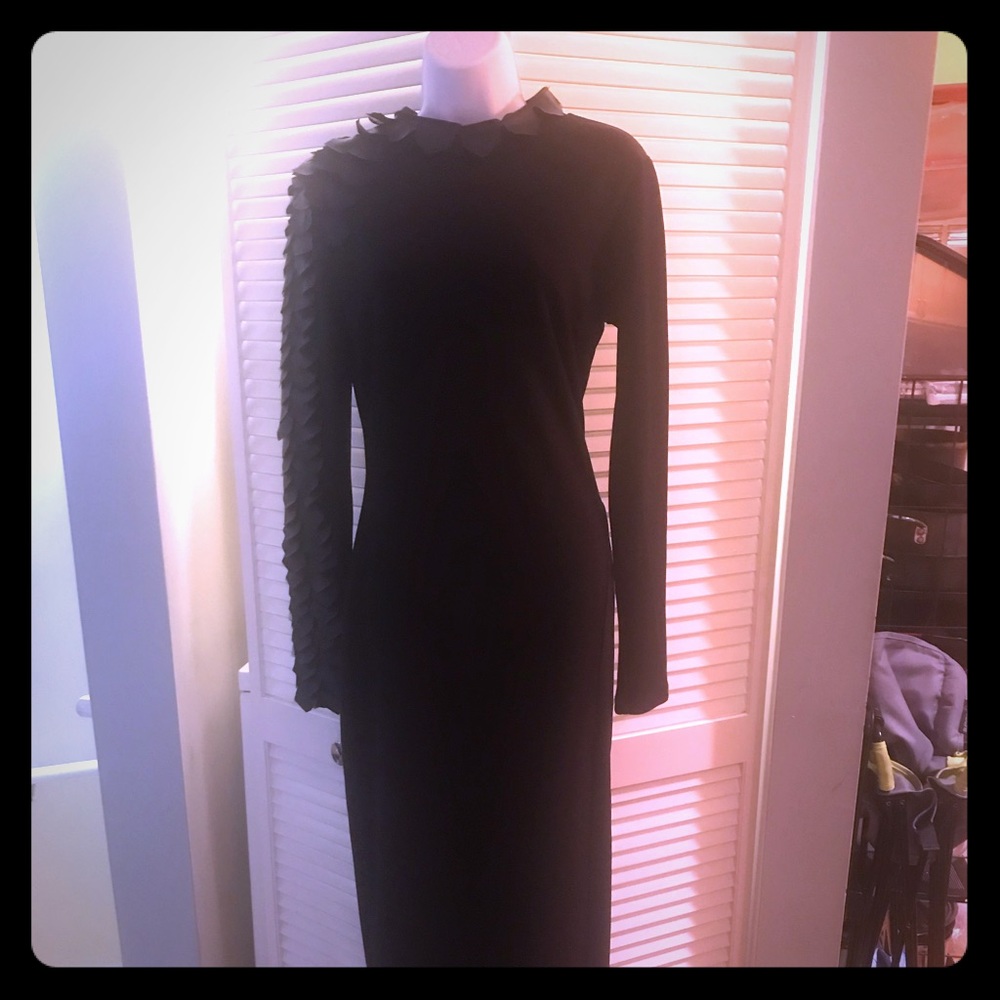 Black form fitted dress